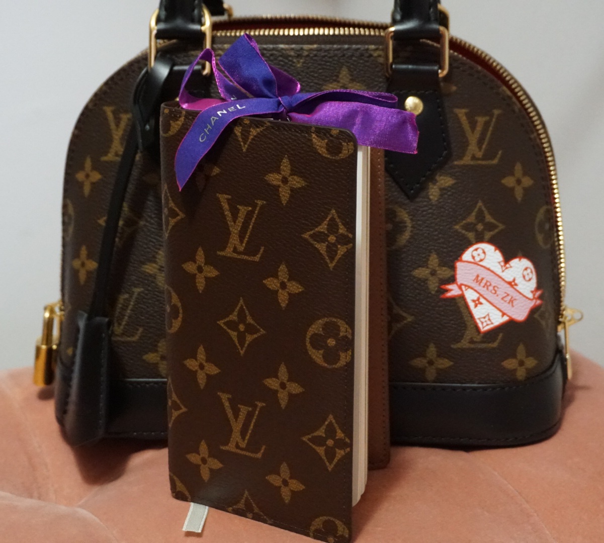 MY TOP LOUIS VUITTON TRAVEL SLG's - How I Pack Them